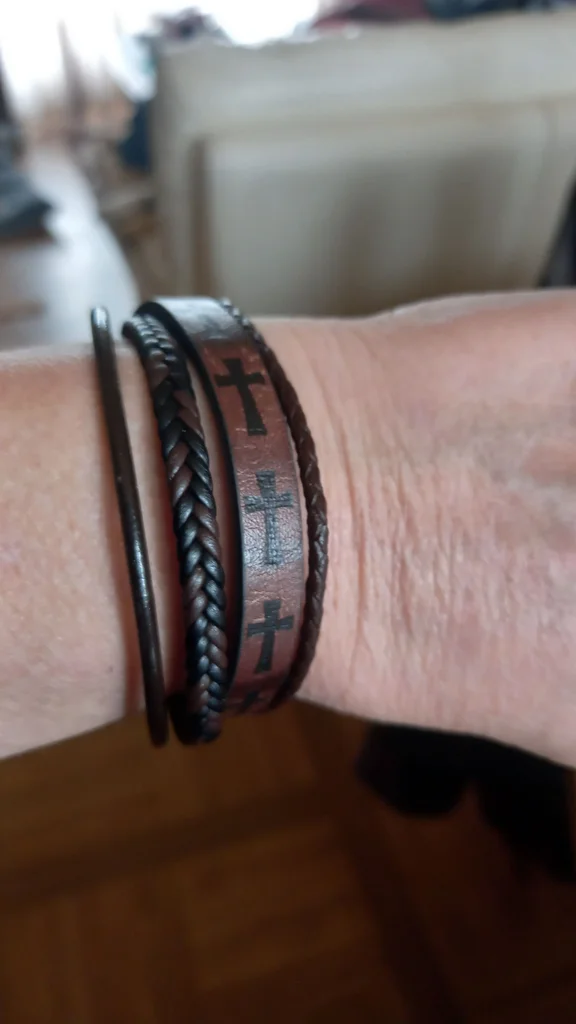 Bracelet mixte en cuir marron 